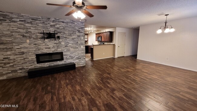 Building Photo - 14247 Hacienda Rock Dr