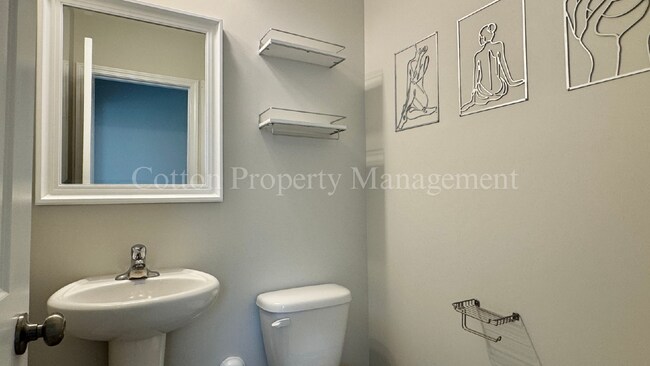 Building Photo - 1222 Dabney Pk Dr