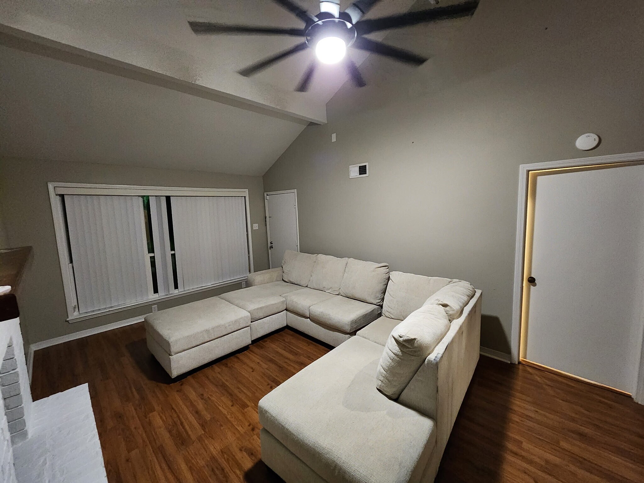 Building Photo - 1246 Sharlo Ave