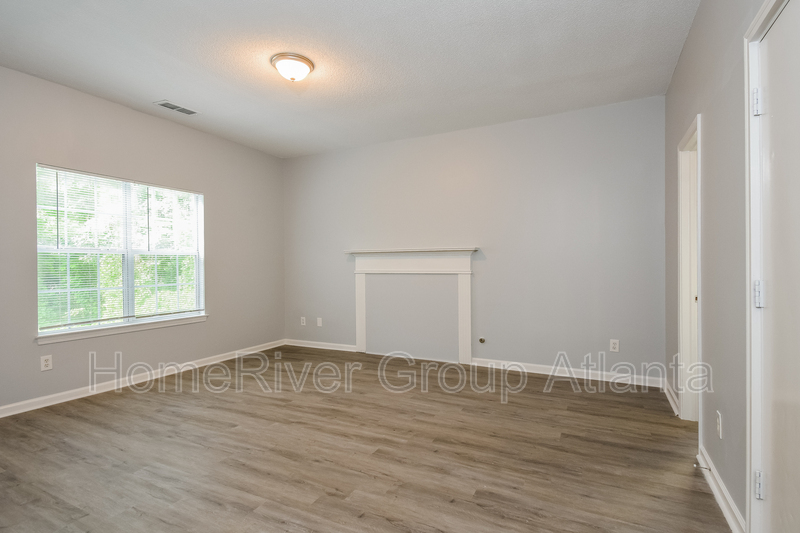 Building Photo - 7551 Clear Creek Dr