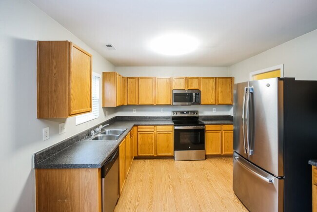 Building Photo - 1553 Cold Creek Pl