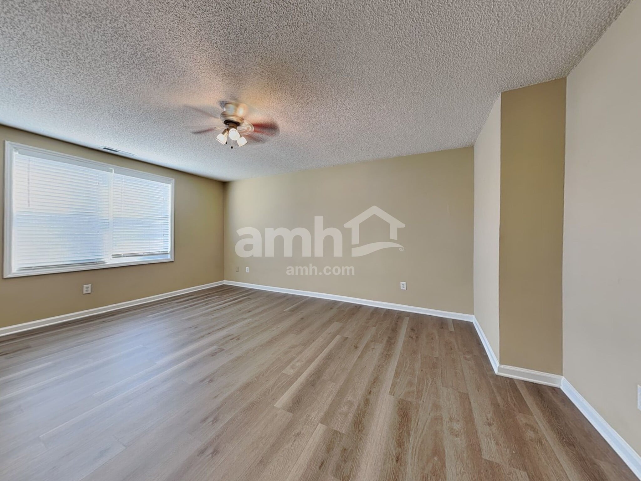 Building Photo - 2208 Tucca Way