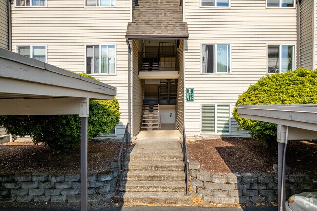 Building Photo - Greenbrook Condominiums