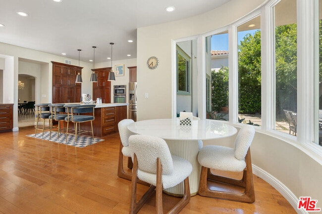 Building Photo - 24907 Marbella Ct