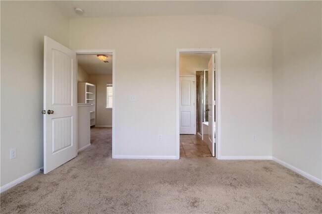 Building Photo - 2014 Barker House Cv