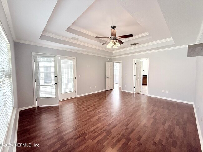 Building Photo - 11411 Kingsley Manor Way