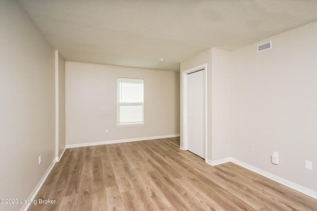 Building Photo - 1439 Beech St