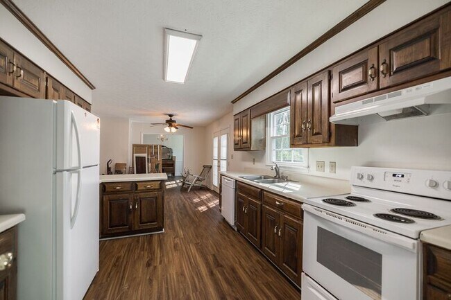 Building Photo - 110 Breckenridge Ln