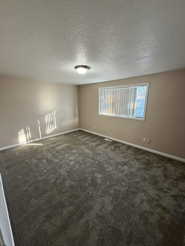 Building Photo - 1202 Morrow Rd