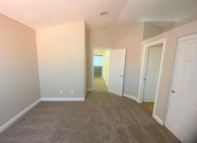 Building Photo - Wolf Valley Estates - Pool and Spa - Pets ...