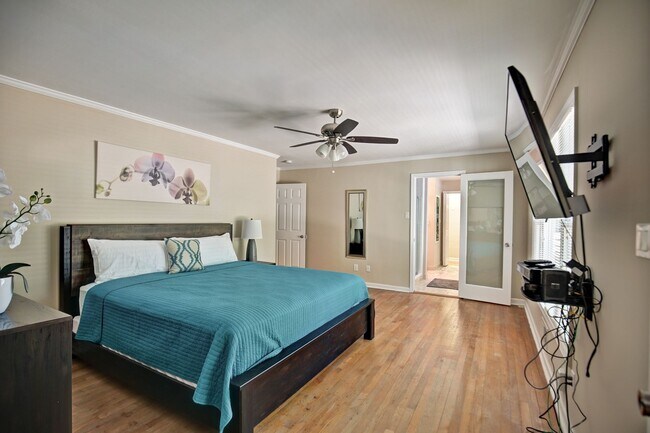 Building Photo - 2885 Duke of Gloucester St