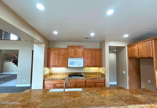 Building Photo - 635 Ubaldo Ct