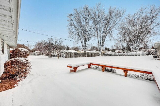 Building Photo - 1543 Buffalo St