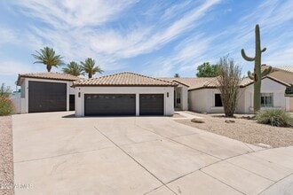 Building Photo - 3016 W Ironwood Cir