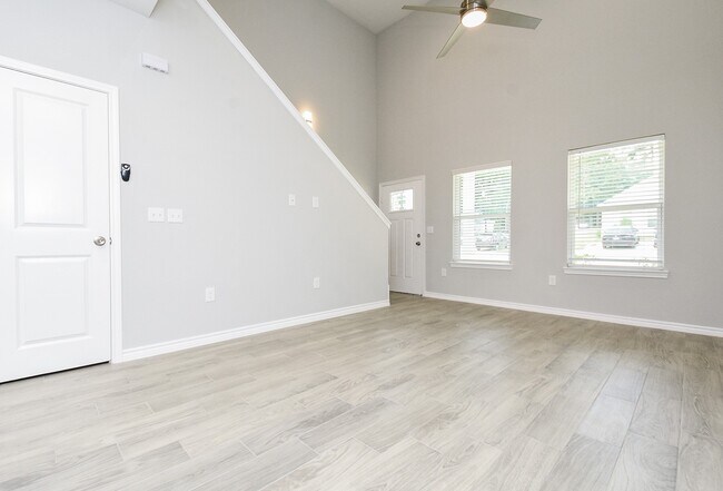 Building Photo - 16991 W Dounreay St