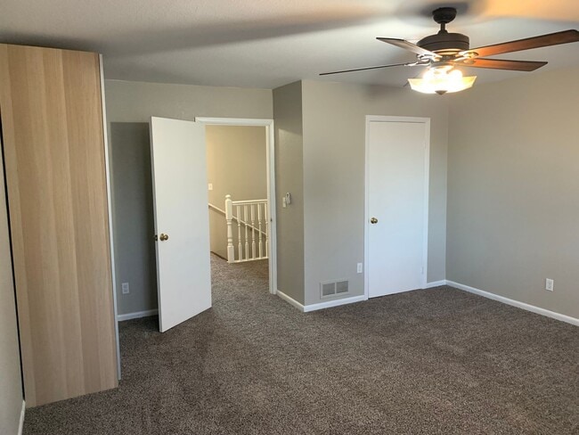 Building Photo - Stunning 4 Bed / 2 Bath Home in the Heart ...