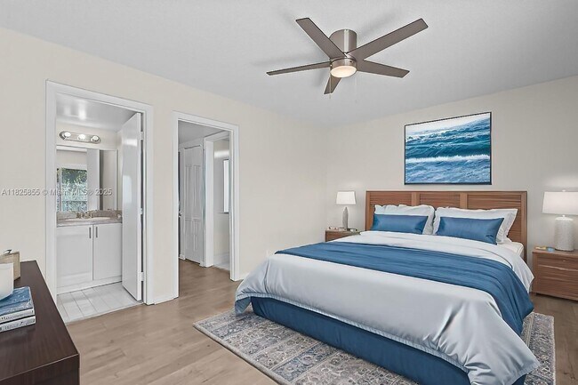 Building Photo - 100 SW 132nd Way