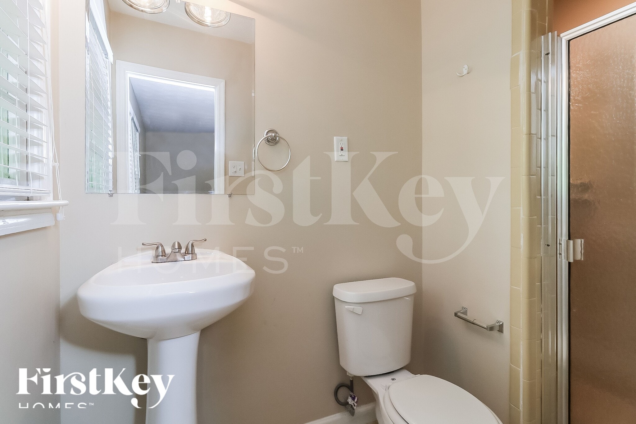 Building Photo - 3082 Lake Ranch Dr