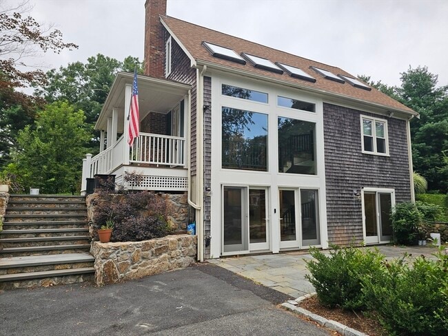 Building Photo - 14 Morton Park Rd