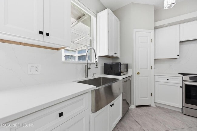 Building Photo - 8912 Shindler Crossing Dr
