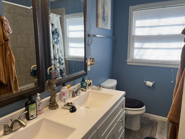 Building Photo - 3818 30th St