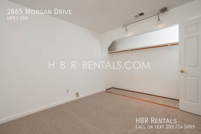 Building Photo - 2865 Morgan Dr