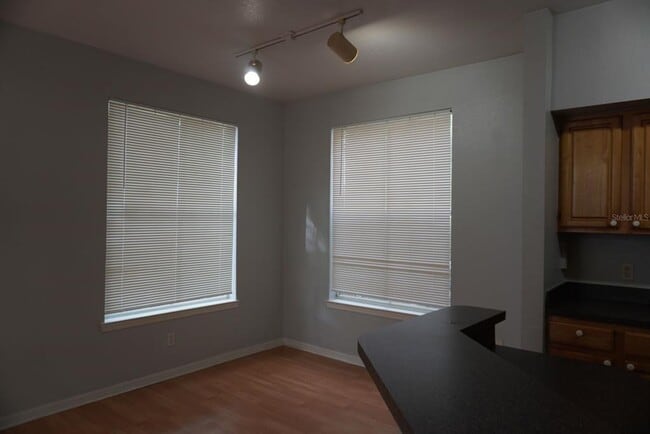 Building Photo - 6005 Westgate Dr