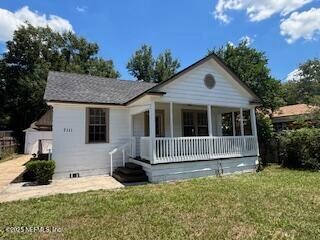 Primary Photo - 7111 N Pearl St