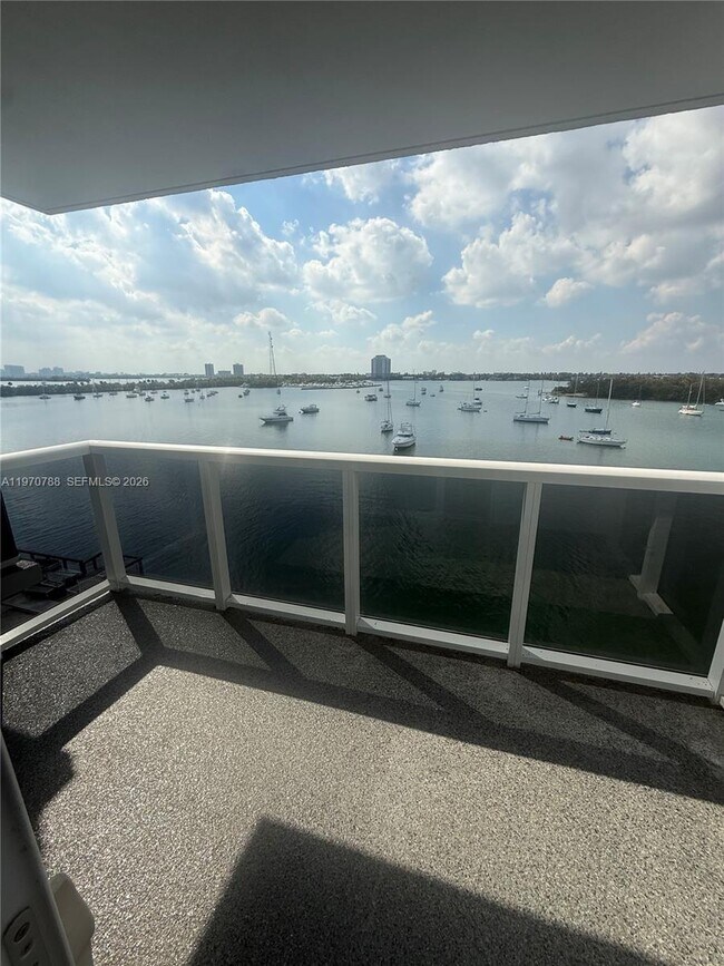 Building Photo - 7928 West Dr