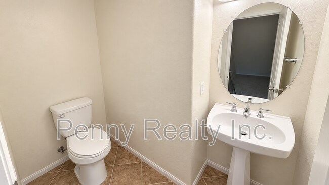 Building Photo - 3011 Pacific Palm Way