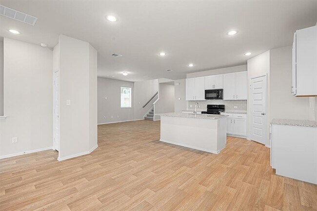 Building Photo - 2606 Derwent Dr