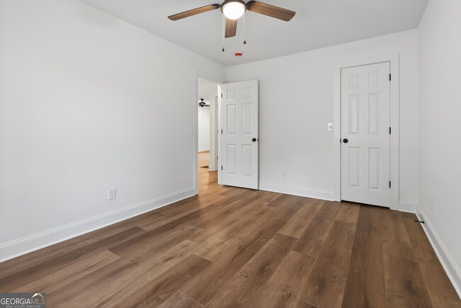 Building Photo - 483 Vine St