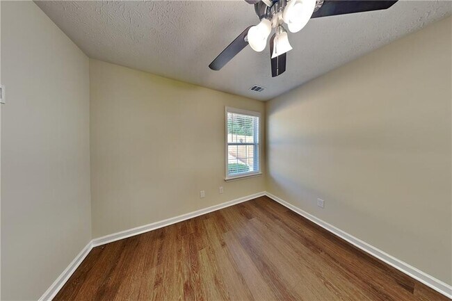 Building Photo - 3165 Bellestone Ct