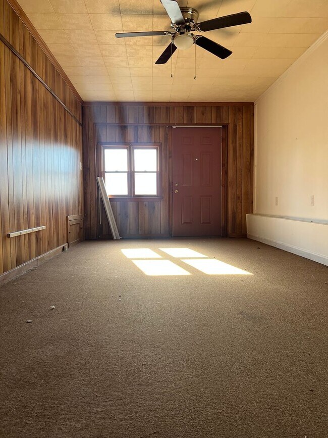 Building Photo - 8530 Orcutt Ave