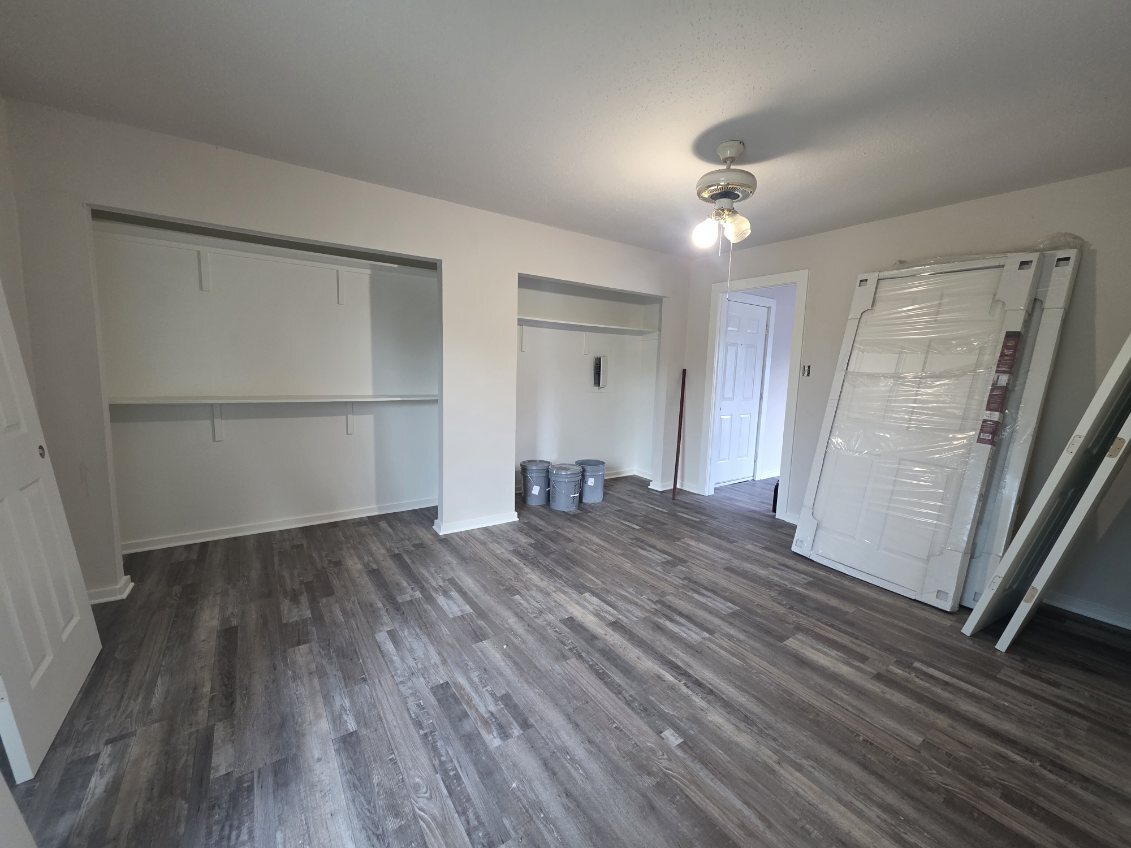Building Photo - 1020 Autumn Cir