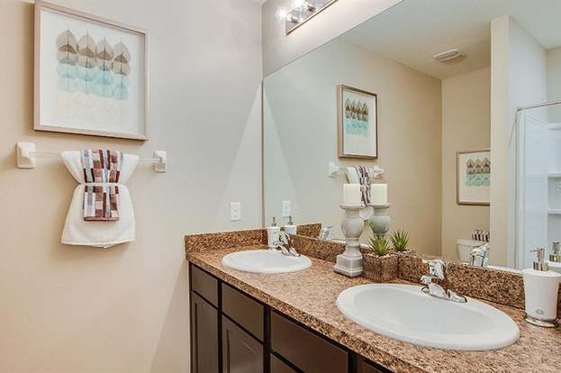 Building Photo - 32704 Canyonlands Dr