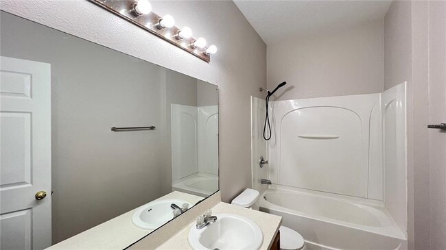 Building Photo - 318 Sand Ridge Dr