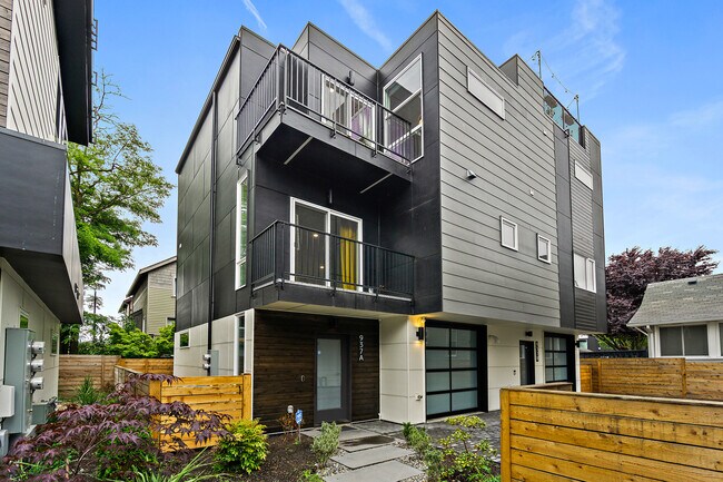 Building Photo - 937A NW 52nd St