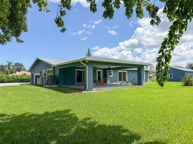 Building Photo - 17420 St