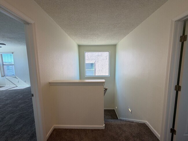 Building Photo - 4 Bedroom + Office Home Available Near Loma Colorado Blvd NE & Broadmoor Blvd NE in Rio Rancho!