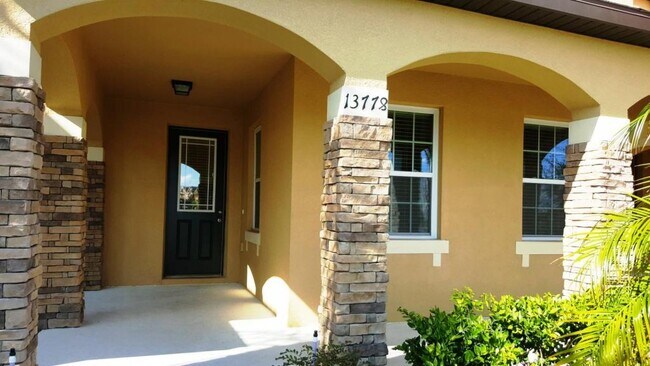 Building Photo - 13778 Summerport Trail Loop