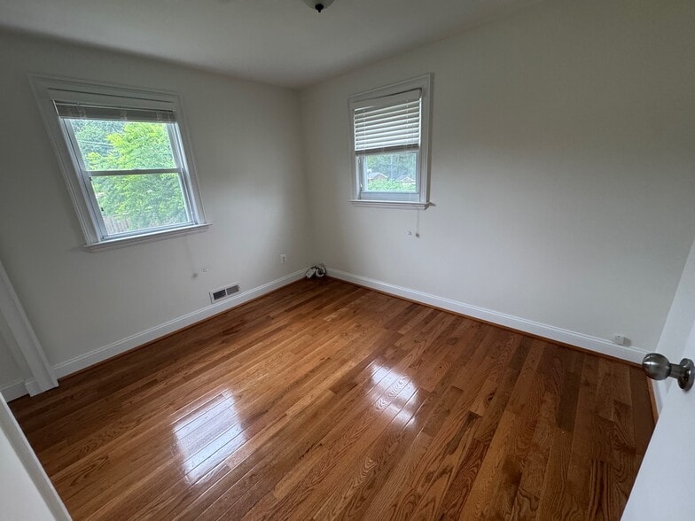 Building Photo - 12720 Feldon St