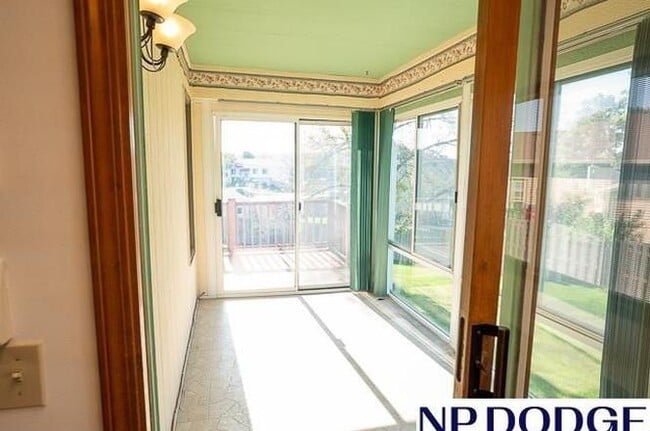 Building Photo - 109 Summerset Cir