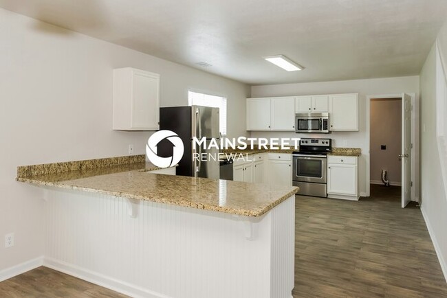 Building Photo - 129 Forestbrook Dr