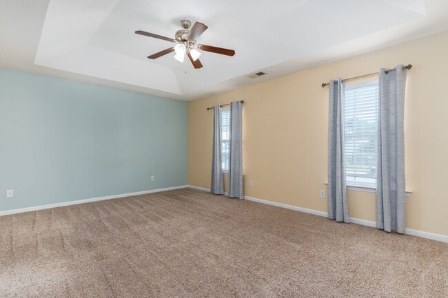 Building Photo - Beautiful home on one of Lake Carolina's largest cul-de-sac lots!