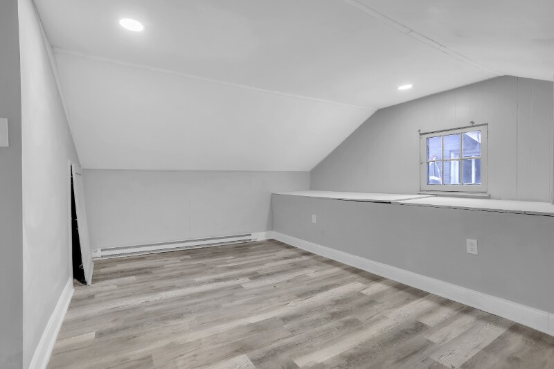 Building Photo - 6513 Stanton Ave