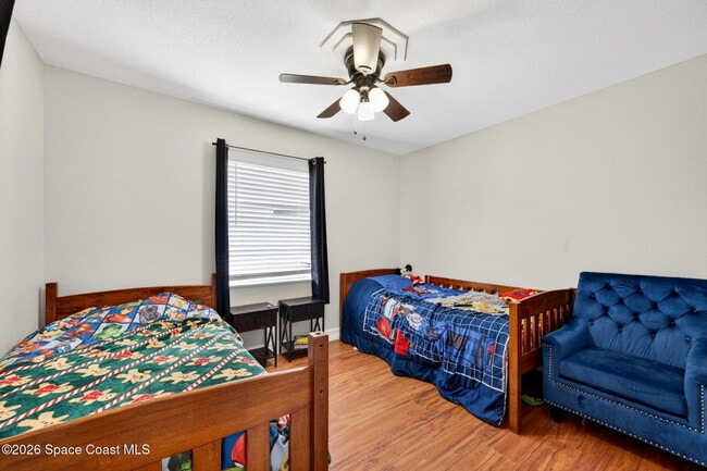 Building Photo - 377 Emerson Dr NW