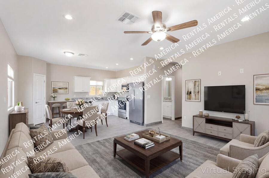 Building Photo - 820 E 35th St