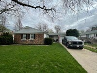 Building Photo - 1903 W William St