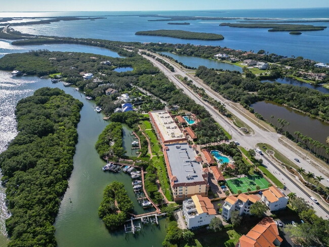 Building Photo - 1593 Pinellas Bayway S